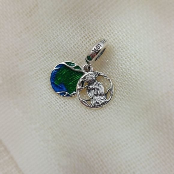 925 Silver Yoda Jedi Master Dangle Charm - Picture 2 of 7